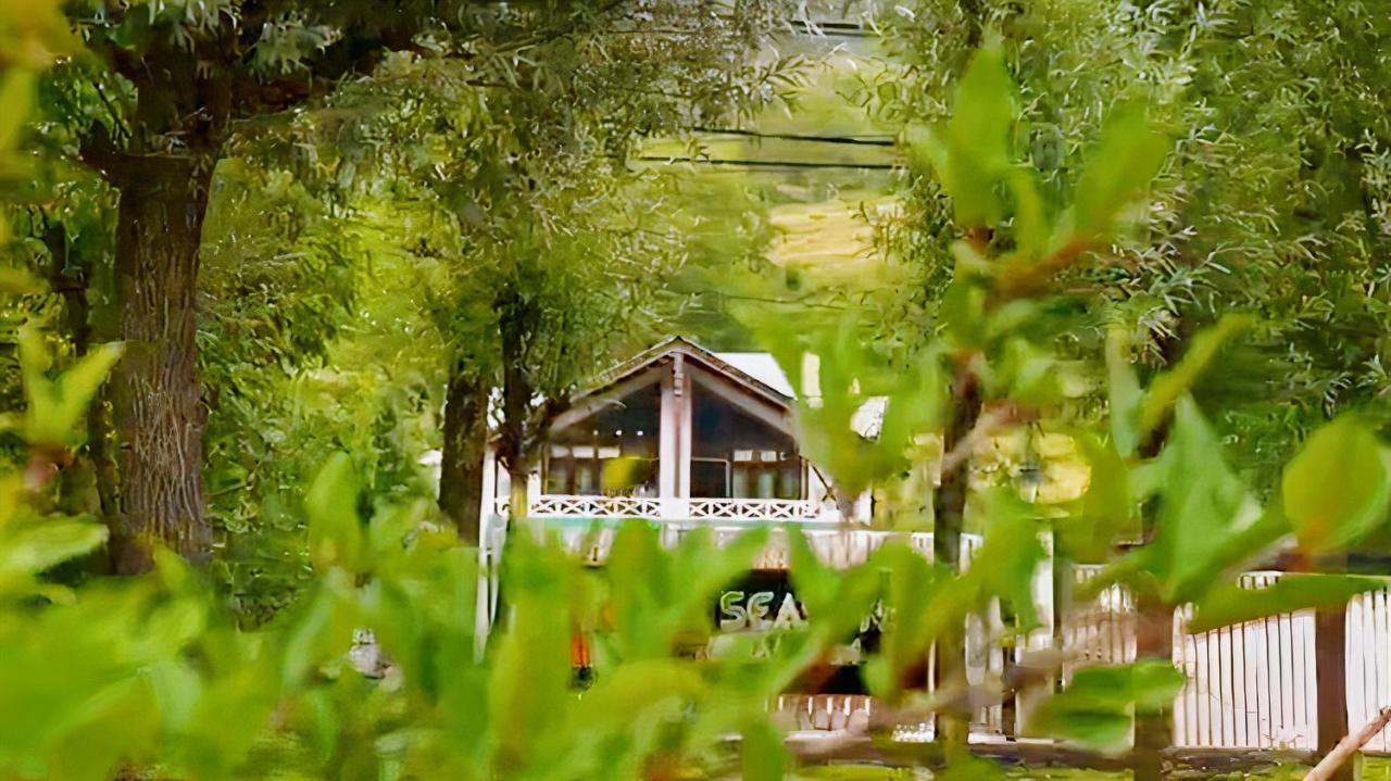 Six Seasons Pahalgam Ngoại thất bức ảnh